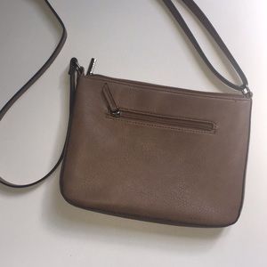 Classic Roots Brown Leather Cross Body Purse